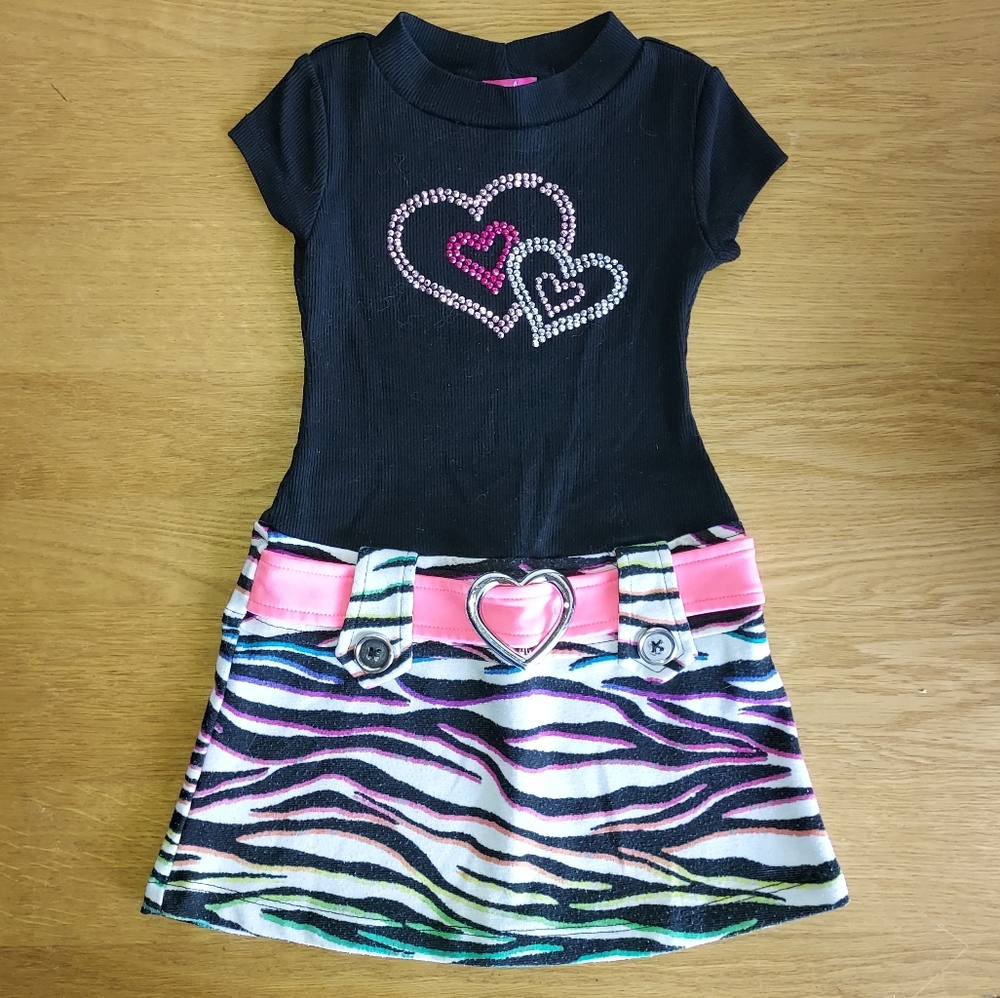 Girls dress